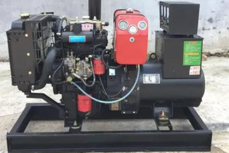 柴油發(fā)電機(jī)組新舊機(jī)油能一起用嗎？